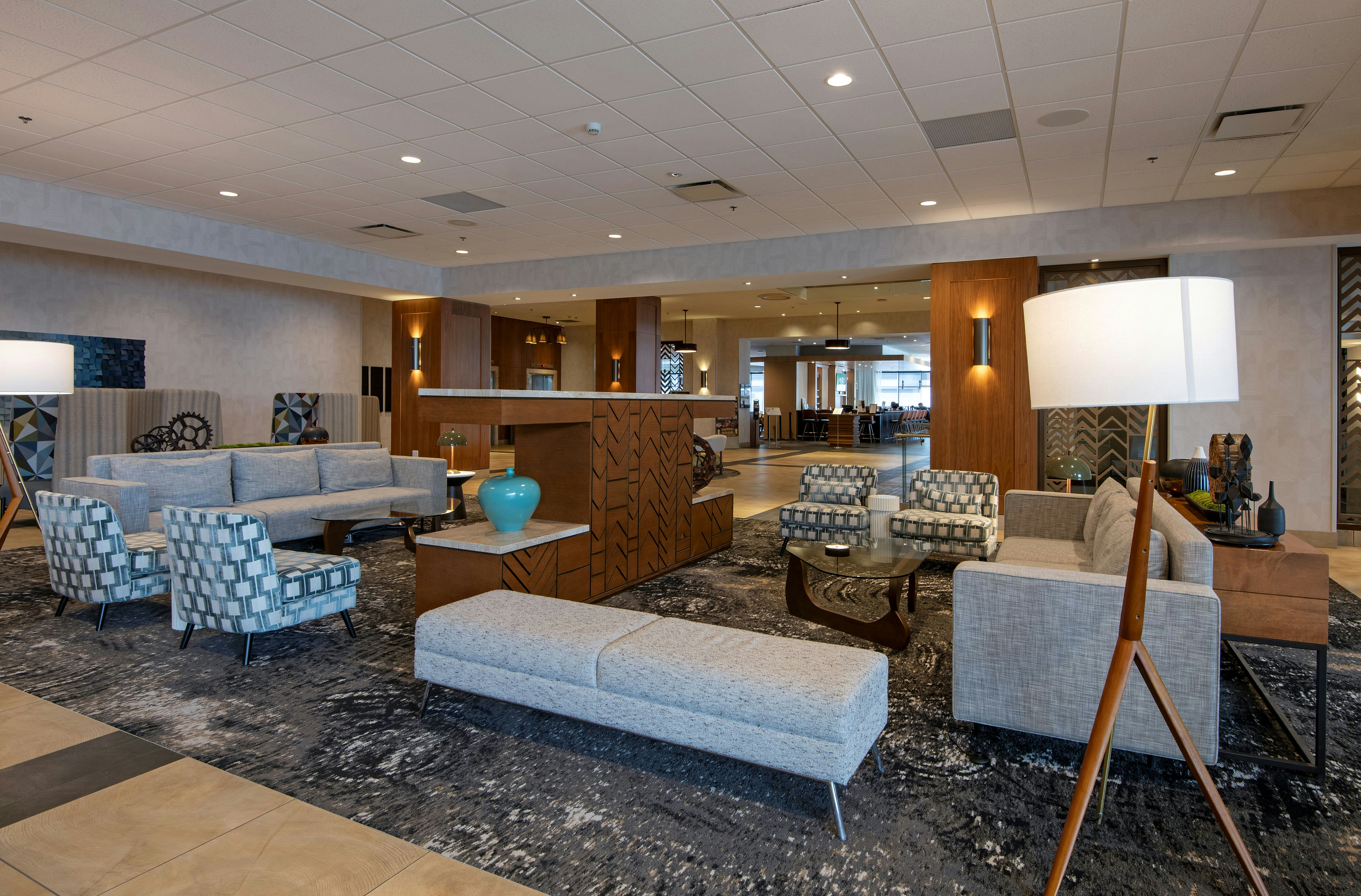 Doubletree By Hilton Hotel & Conference Centre Regina 40/80