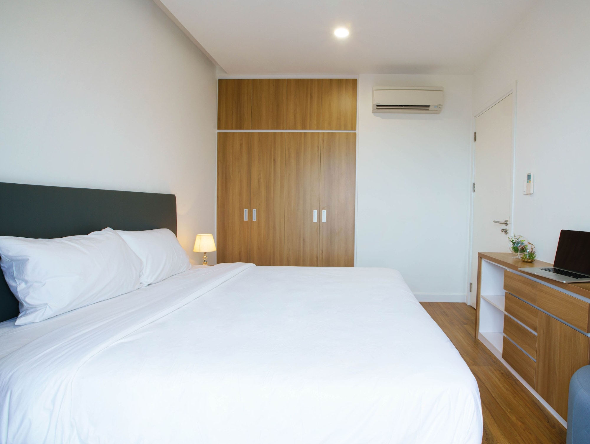 1 Bedroom, Luxury, Apartment, King Bed, Pool Access