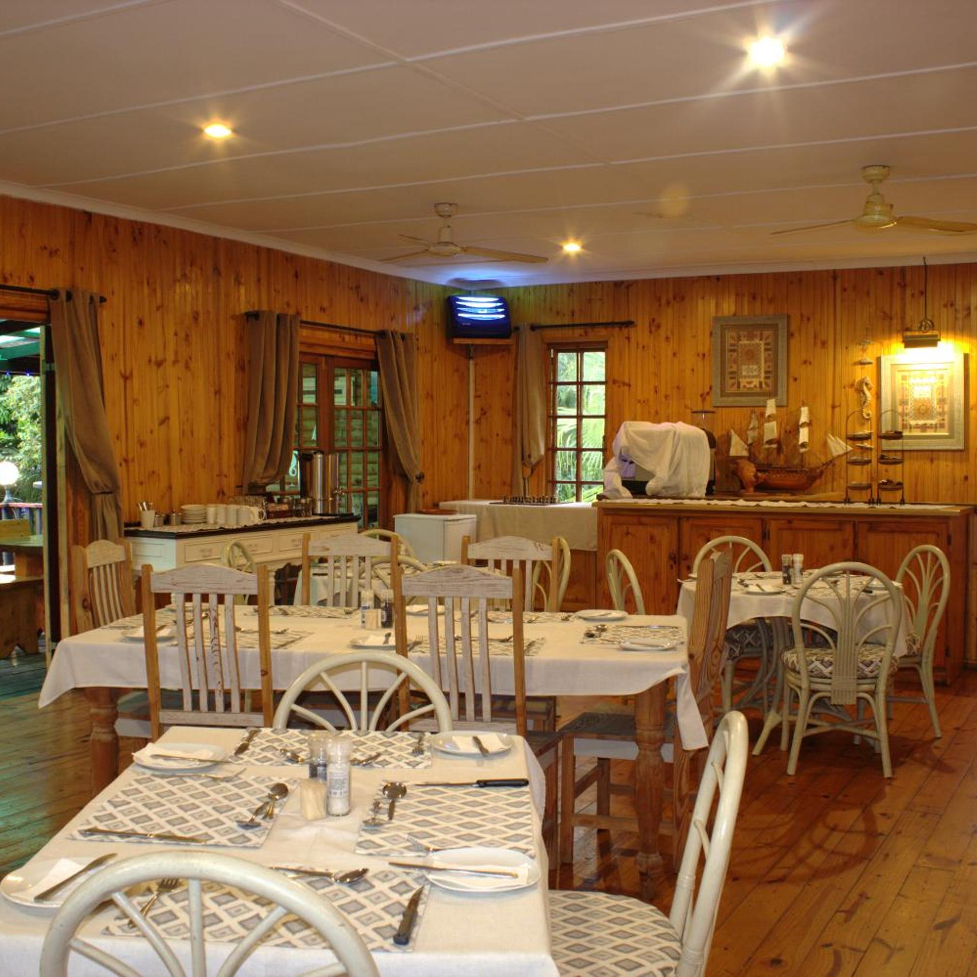 Spotted Grunter Resort 33/50