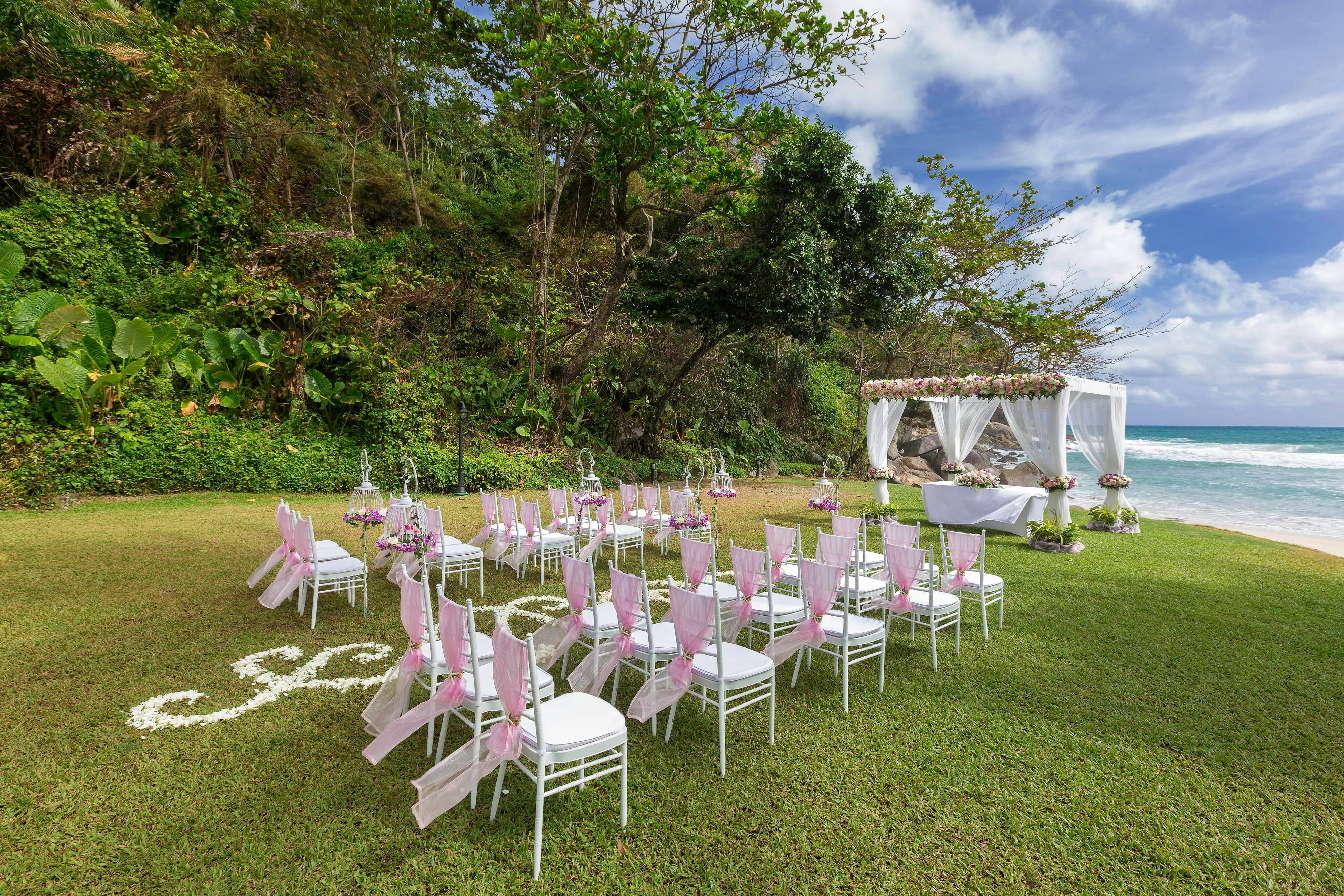 Le Meridien Phuket Beach Resort 69/73