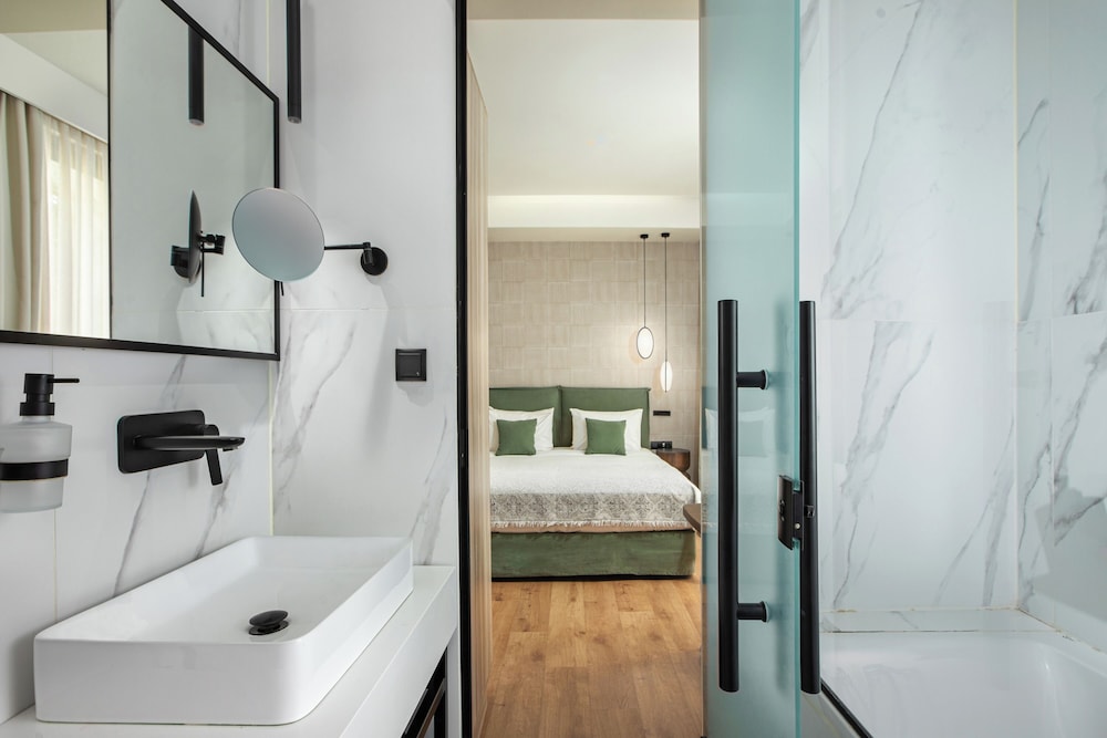 The Residence Christokopidou Hotel & Spa 47/48