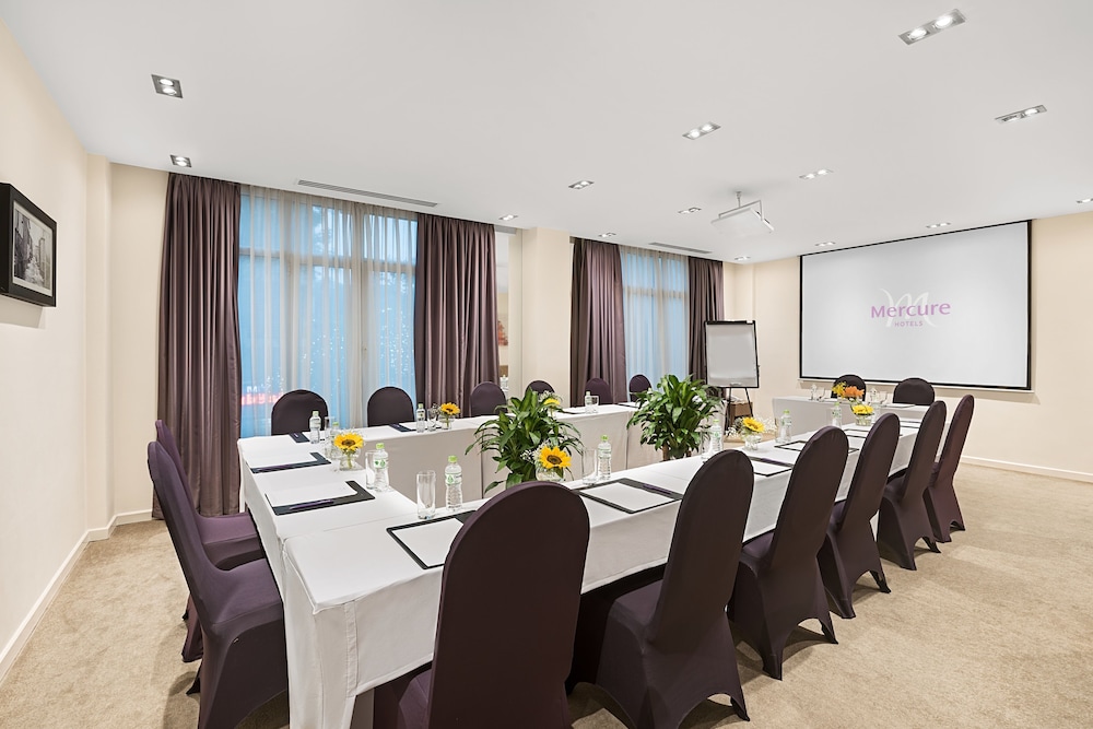 Mercure Hanoi La Gare Hotel 58/68
