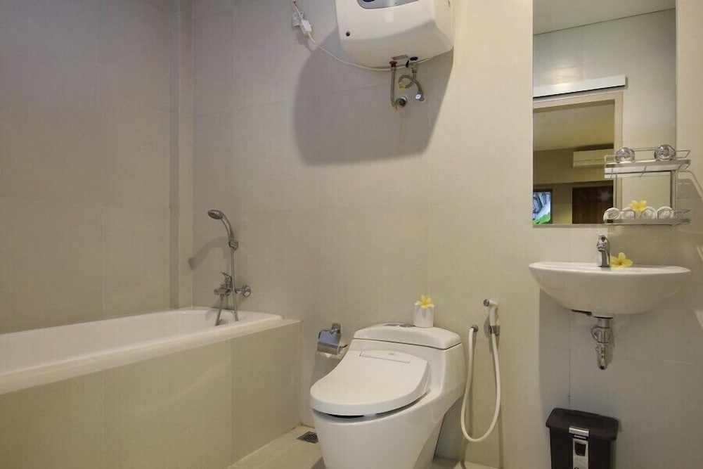 PURI PADMA HOTEL 49/50