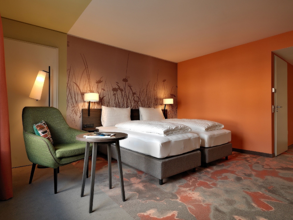 Hwest Hotel Hall 12/38