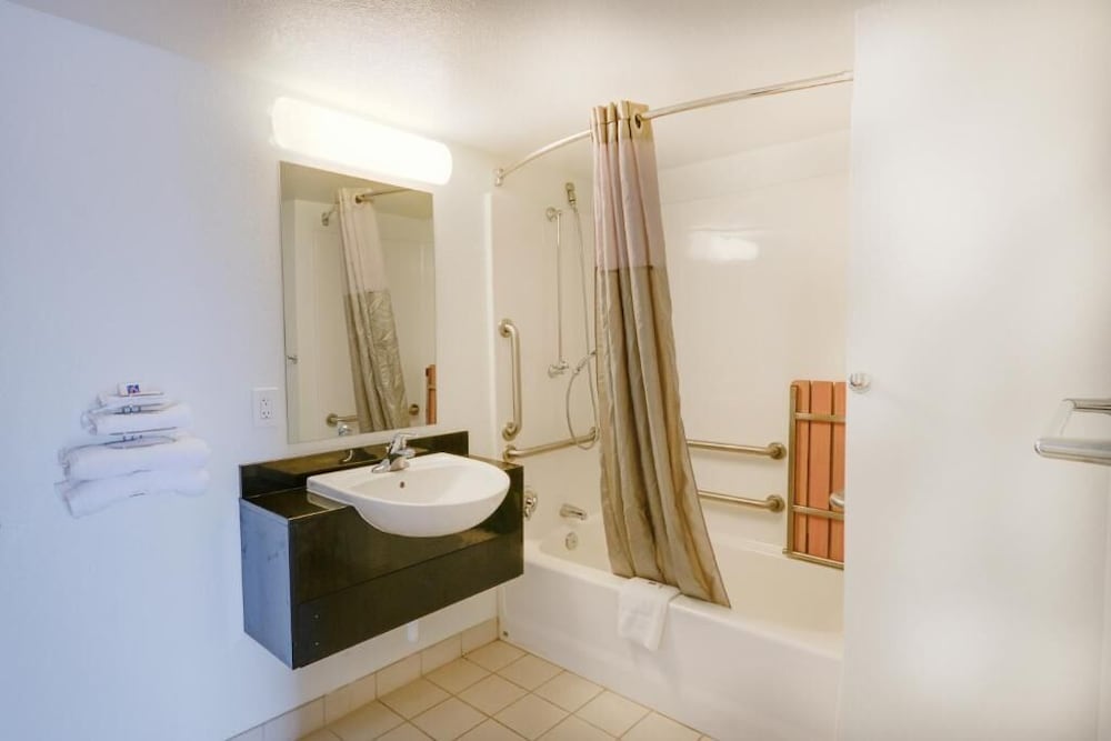 Motel 6 Houston, Tx-Medical Center/Reliant Park 27/57
