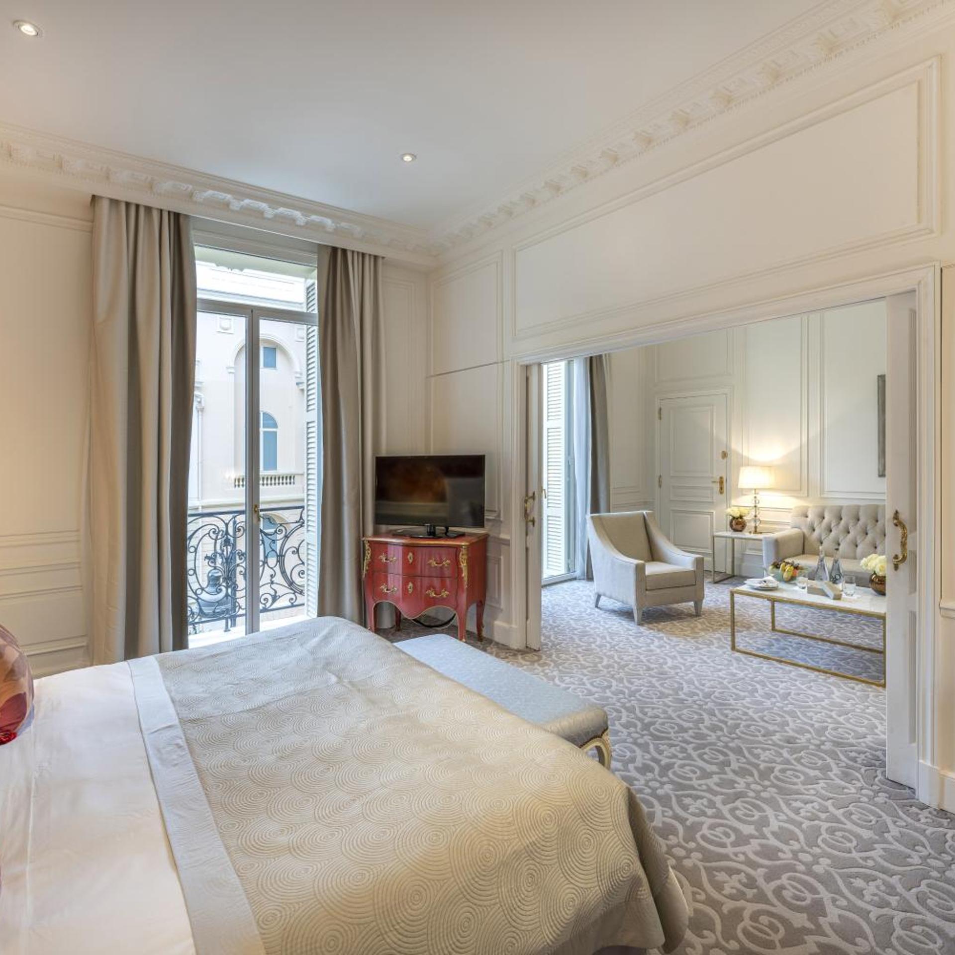 1 Bedroom, Suite, City or Courtyard View, Hotel Hermitage Monte Carlo 3/7