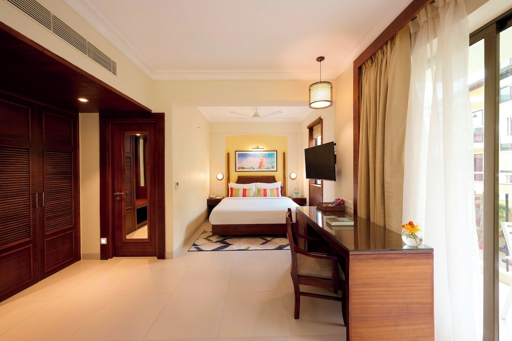 Sea Breeze Sarovar Portico Varca Goa 14/36