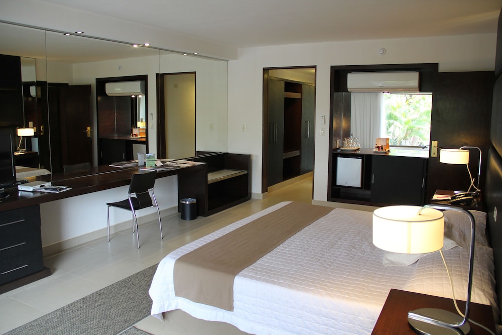 Yacht & Golf Club Paraguayo, a Tribute Portfolio Resort 15/68