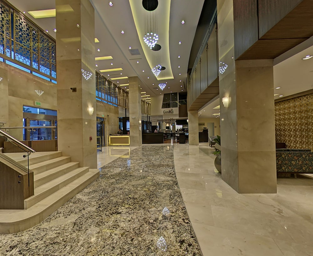 Sheraton Guayaquil Hotel 10/40