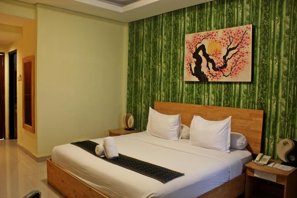 Exotic Komodo Hotel 11/39