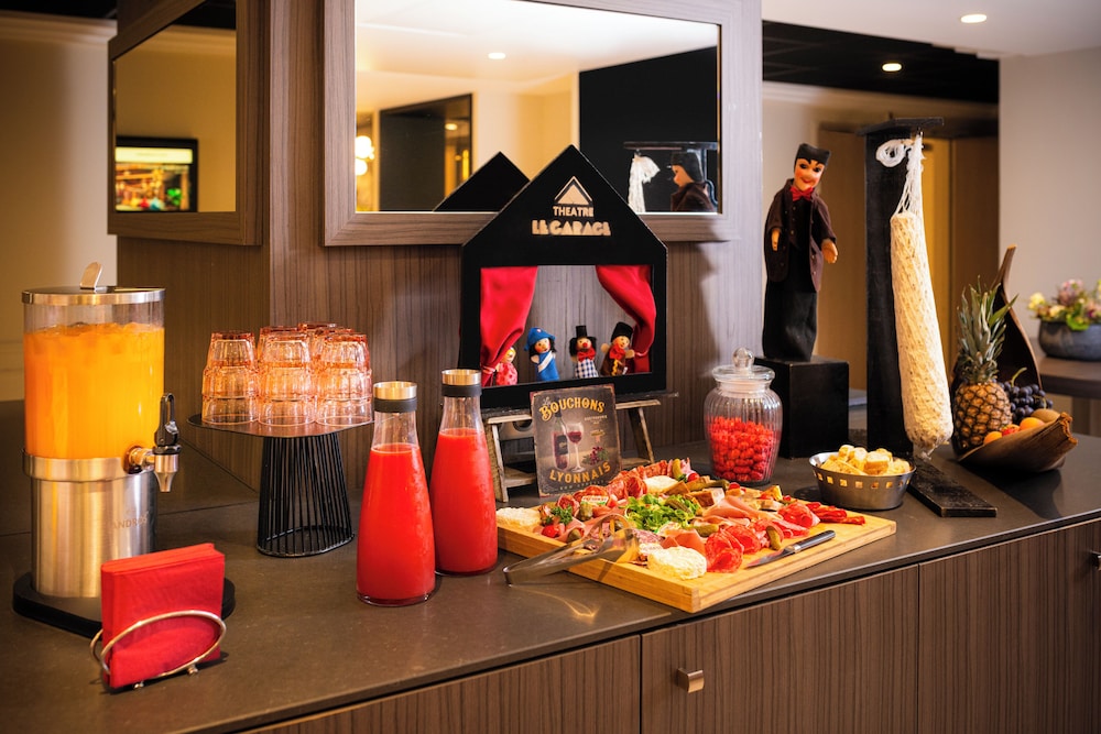 Mercure Lyon Centre Saxe Lafayette 19/50