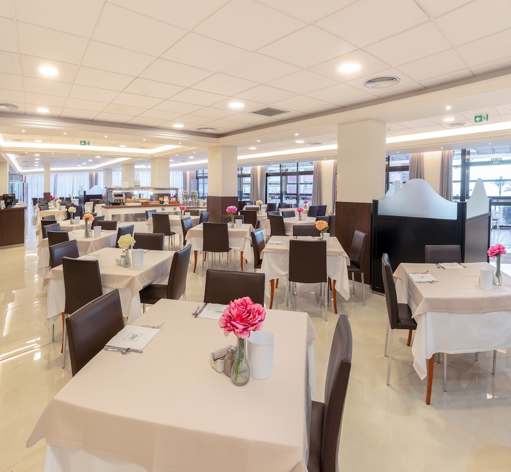 Rh Corona Del Mar Hotel 37/56