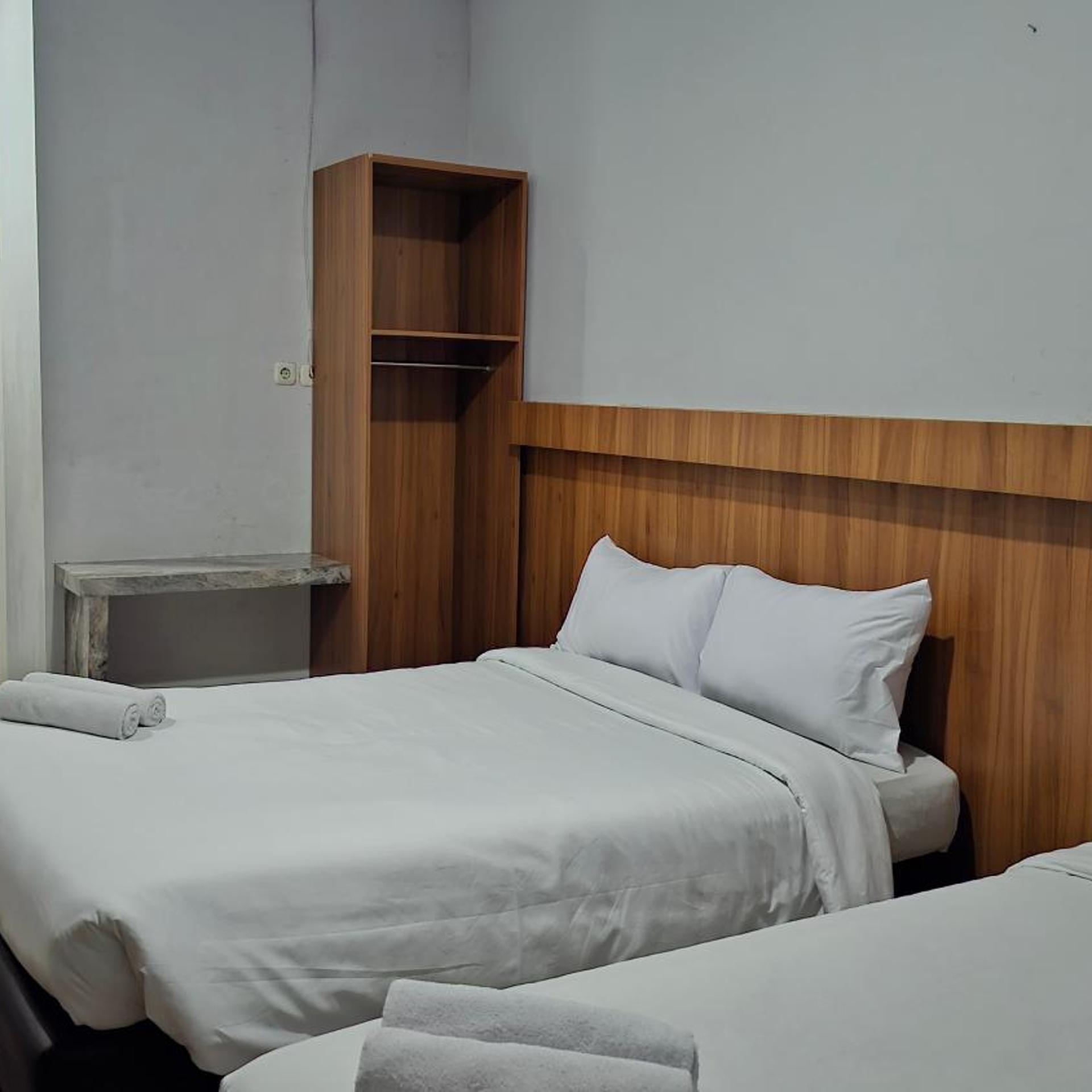 غرفة عائلية، Bwalk Hotel Malang 4/8