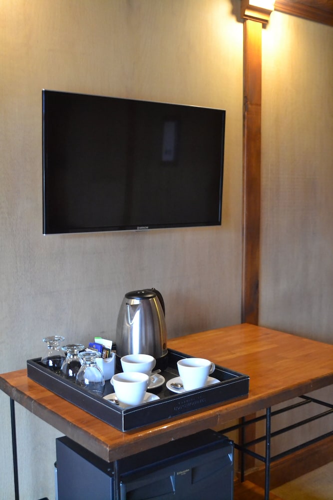 Los Nires Hotel 48/59