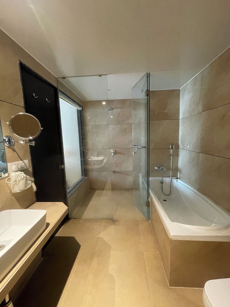 Hotel Virgo Sumeru 49/50