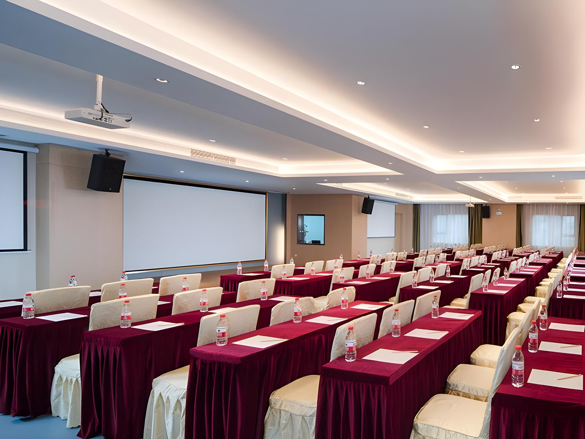 Kyriad Marvelous Hotel(Dongguan Huangjiang Jinyi Branch) 18/22
