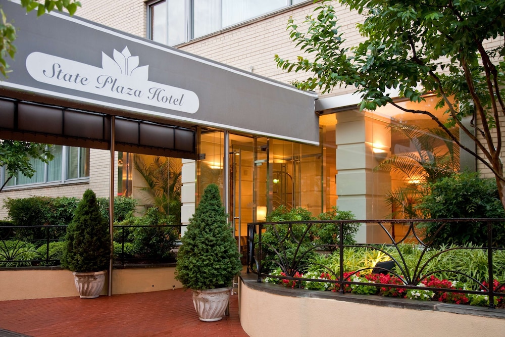 STATE PLAZA HOTEL photo4