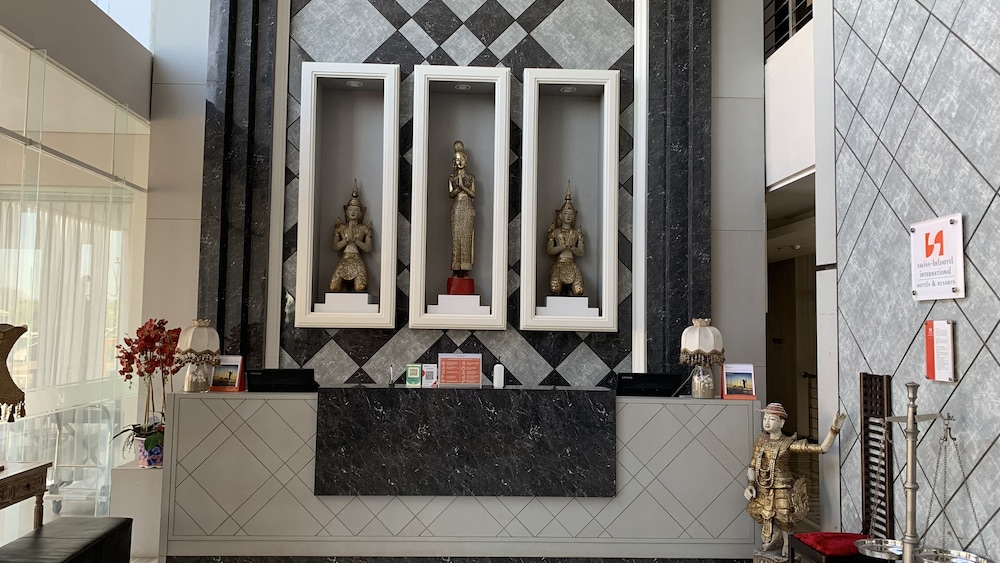 Lobby at Swiss-Belcourt Kupang, KUPANG
