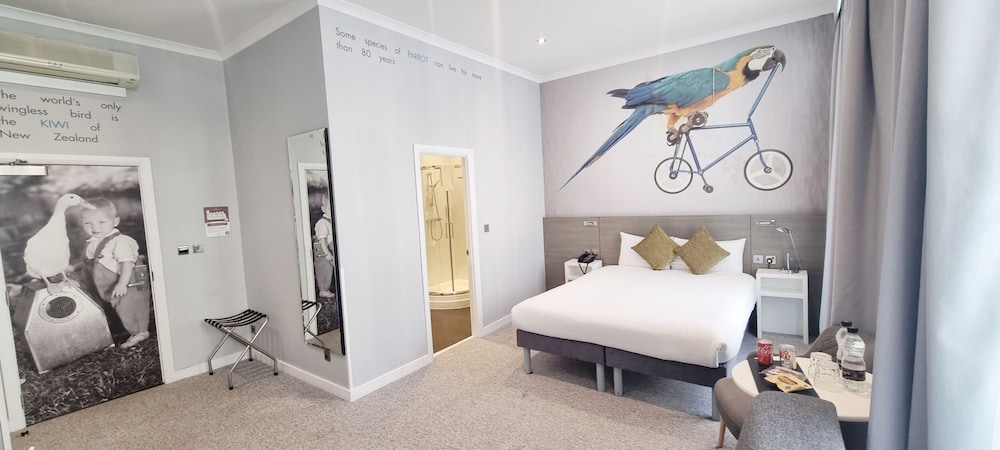 Heeton Concept Hotel - Kensington London 21/57
