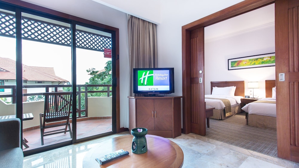 HOLIDAY INN RESORT BATAM 60/80