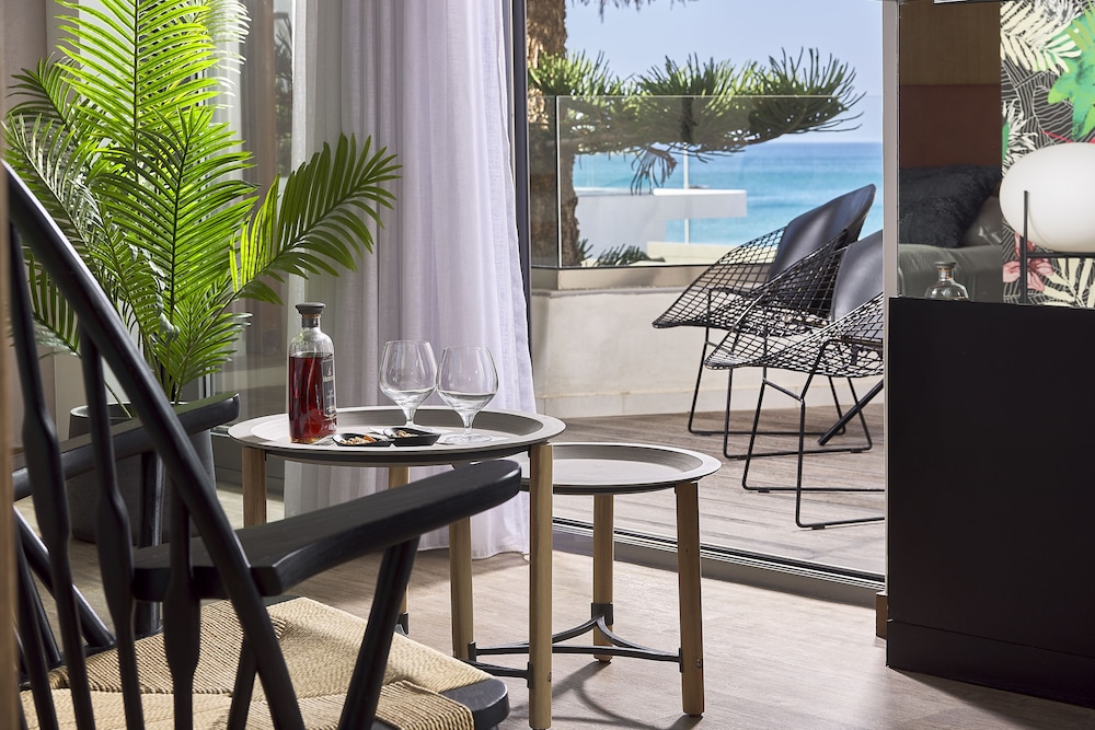 Dyo Suites 37/50