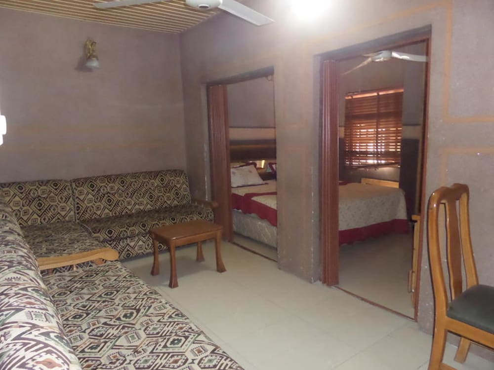 Peaceland Hotel Somulu 7/11