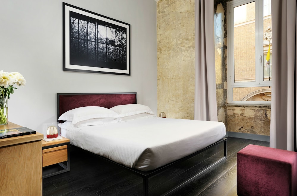SUITE ART NAVONA 19/59