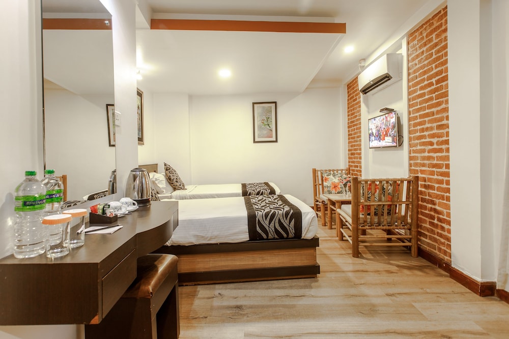 Hotel Shreesu 30/73