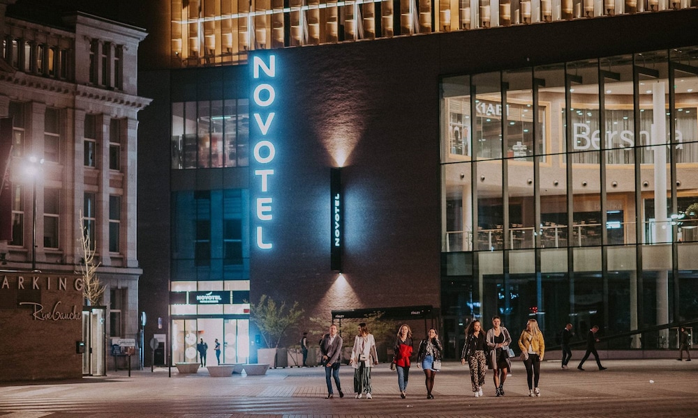 NOVOTEL CHARLEROI CENTRE 73/77