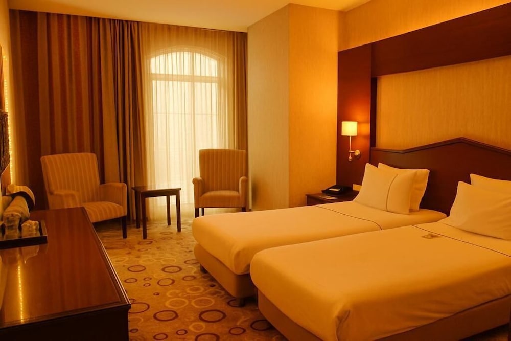 STANDARD, DOUBLE OR TWIN BED