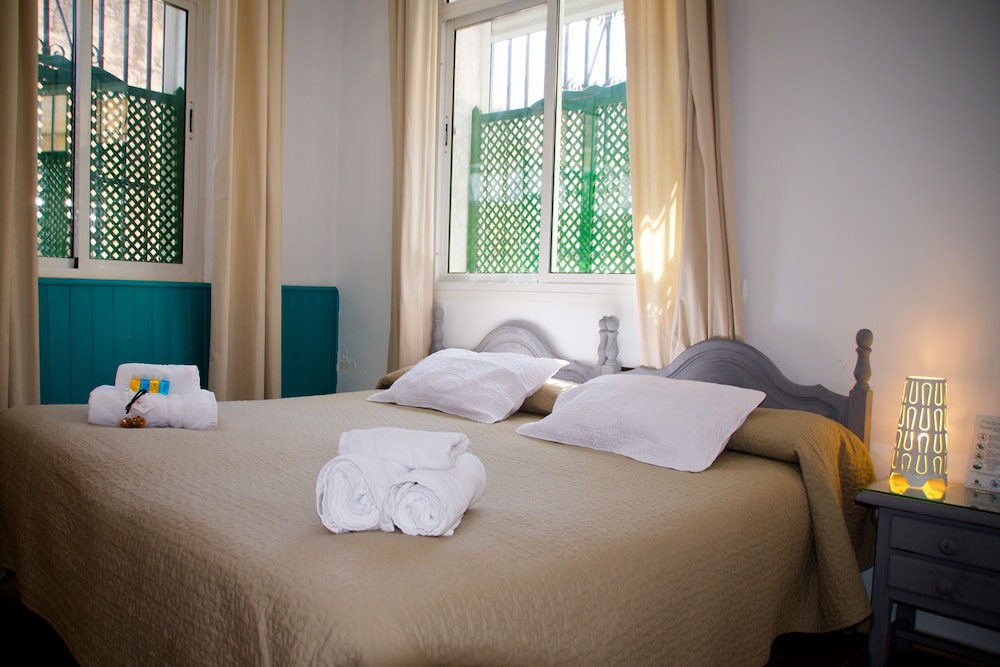 Hostal La Muralla 12/48