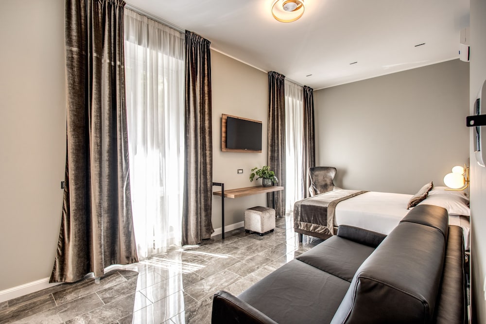 Apollo Boutique Hotel 53/72