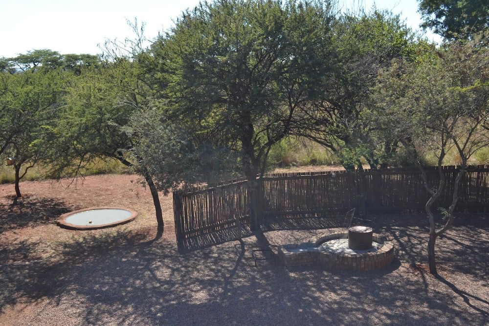 Makhato 84 Bush Lodge 19/45