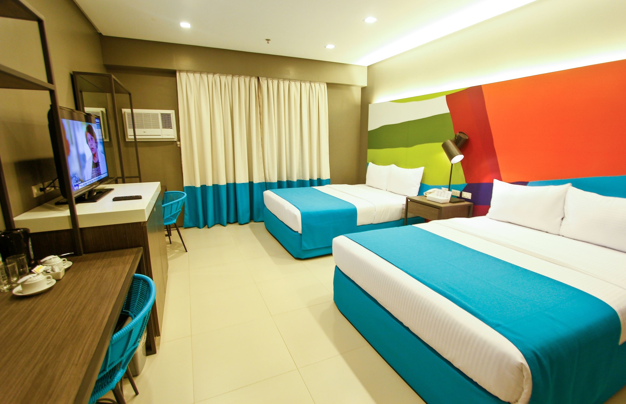 Room at Boracay Uptown, BORACAY