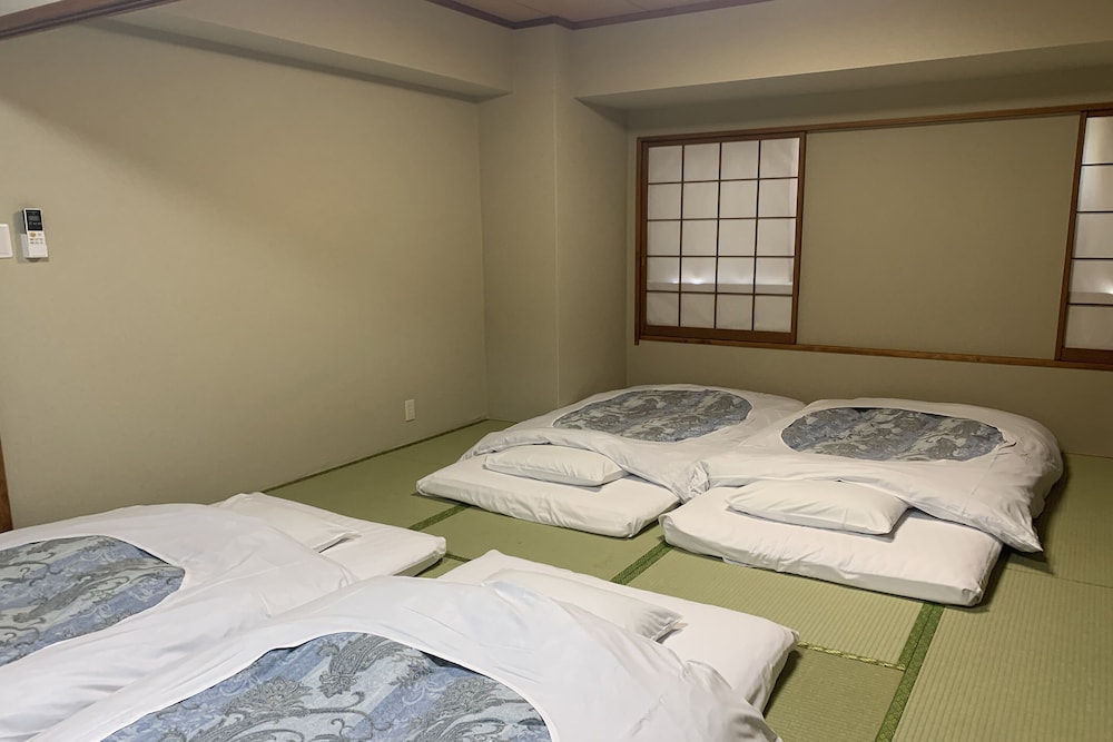Kawasaki Hotel Park 42/56