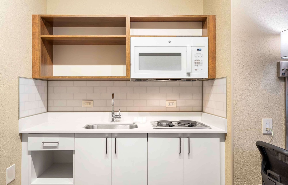 Extended Stay America Premier Suites - Fort Lauderdale - Cypress Creek - Park North 58/59