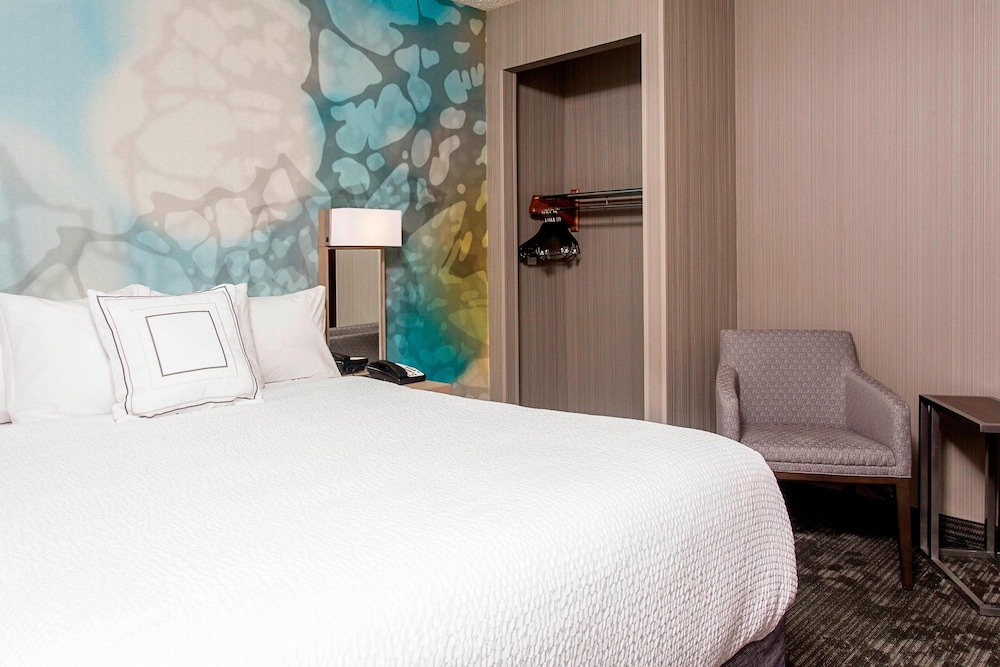 Courtyard Marriott Binghamton 14/39