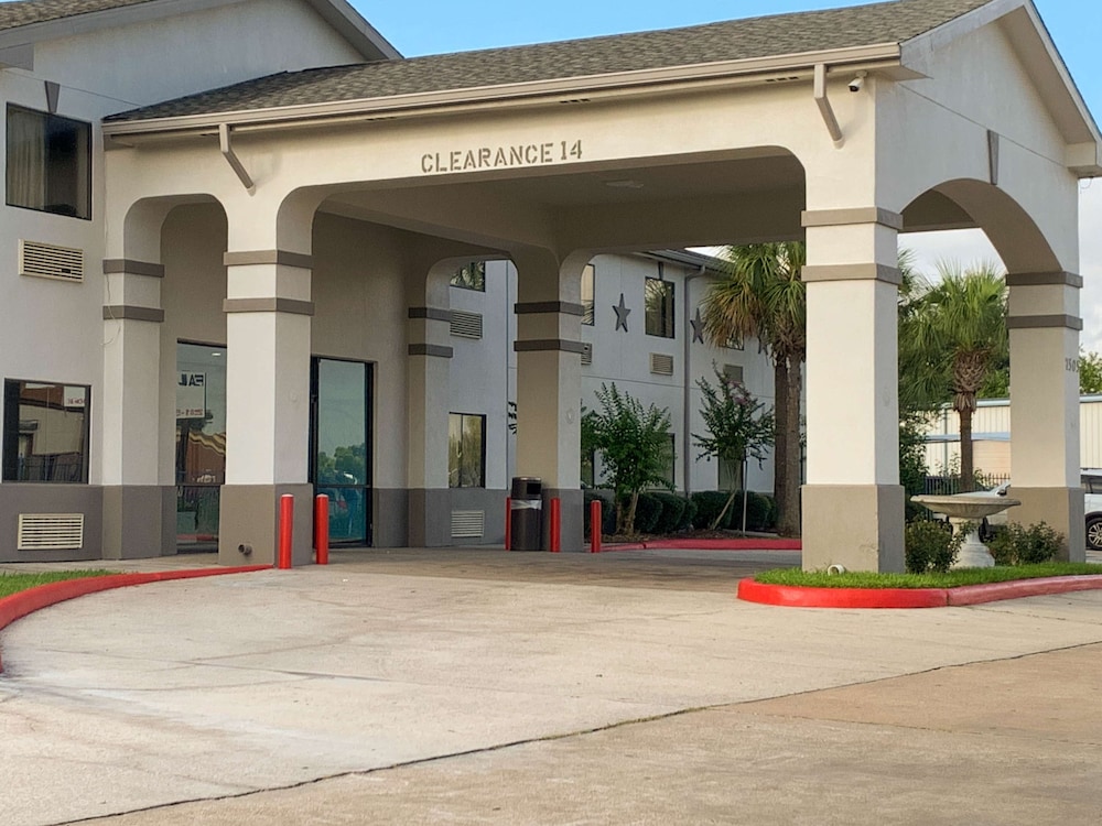 Motel6 Houston, TX – Hwy 249 and Fallbrook 36/44