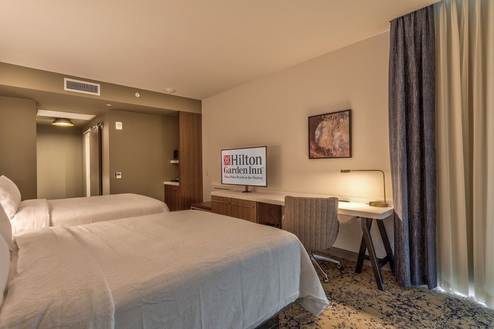 Hilton Garden Inn West Palm Beach I95 Outlets 17/48