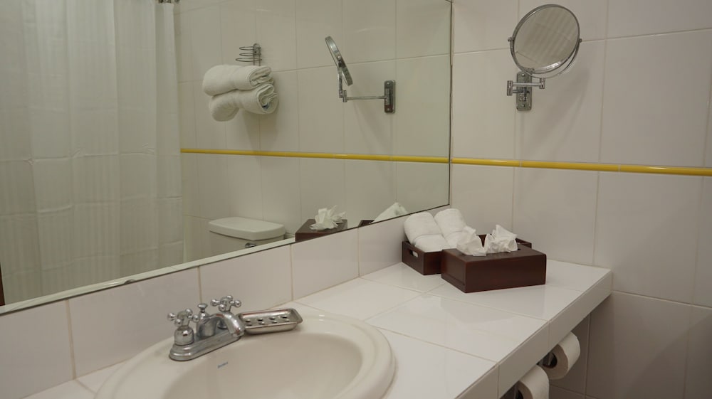 Hotel Casa del Arbol 50/50