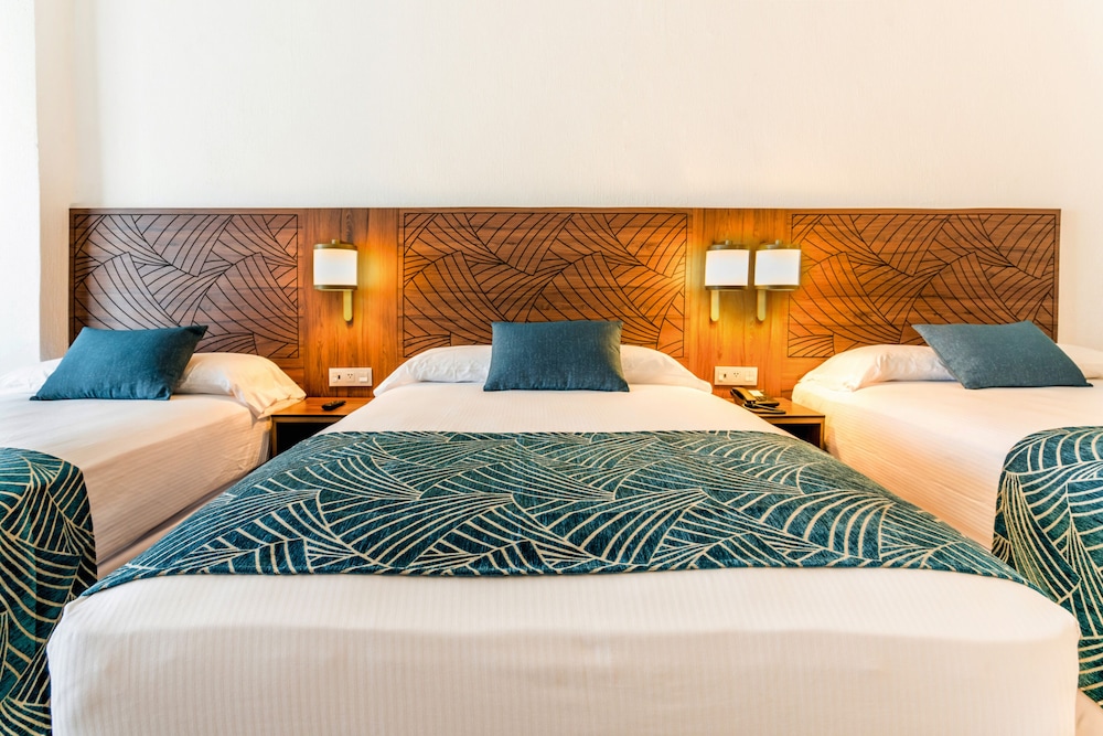 RIU Vallarta All Inclusive 12/50