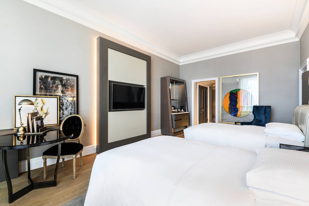 The Ritz Carlton Doha 11/57