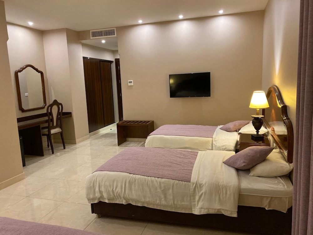 Mosaic City Hotel 11/39