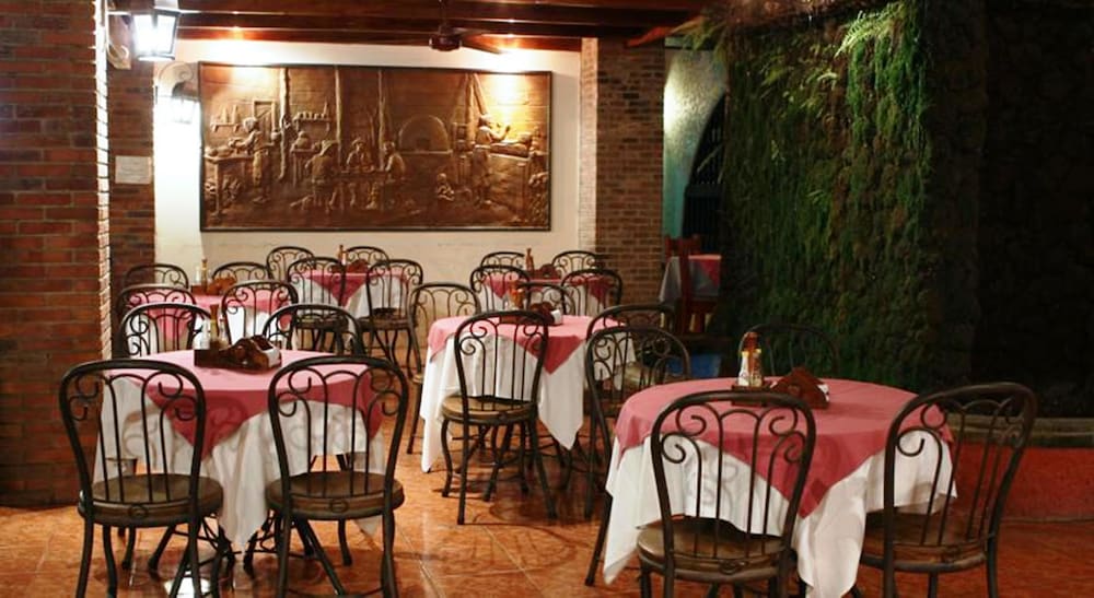 Hotel Boyeros 49/62