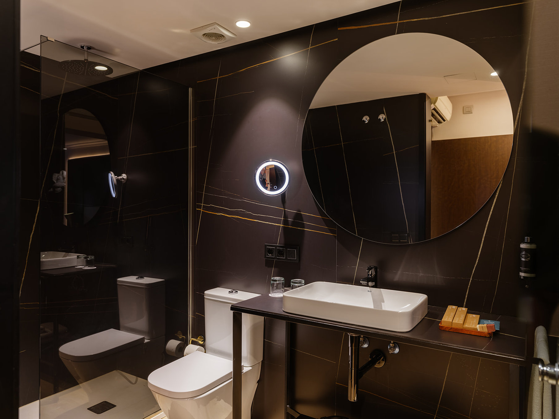 Hotel Taburiente S.C.Tenerife 73/74
