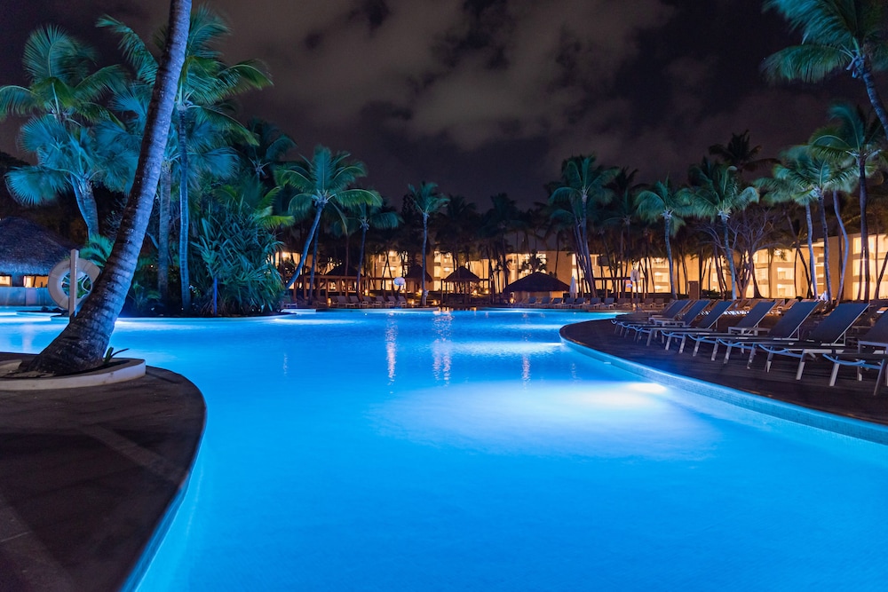 Grand Bavaro Princess All Suites Resort Spa and Casino 24/44