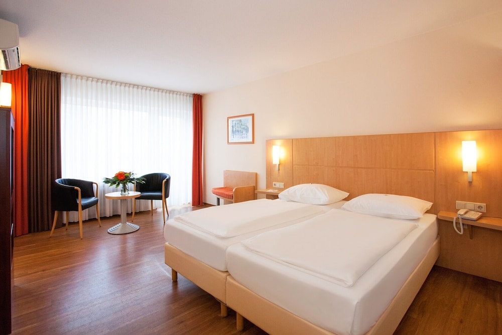 Saar City Hotel 22/67