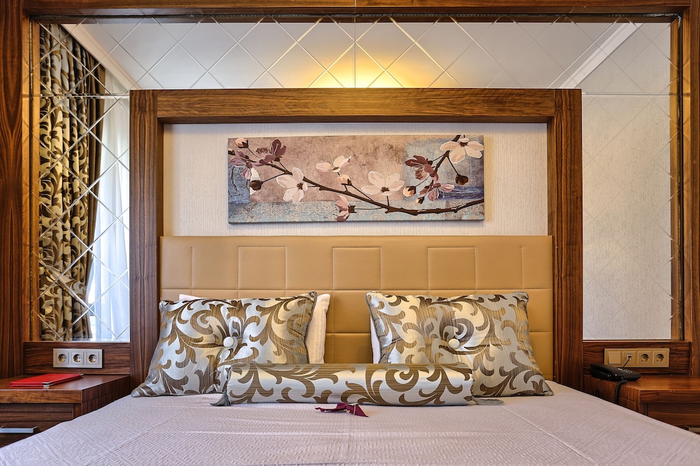 City Hotel Residence 6/42