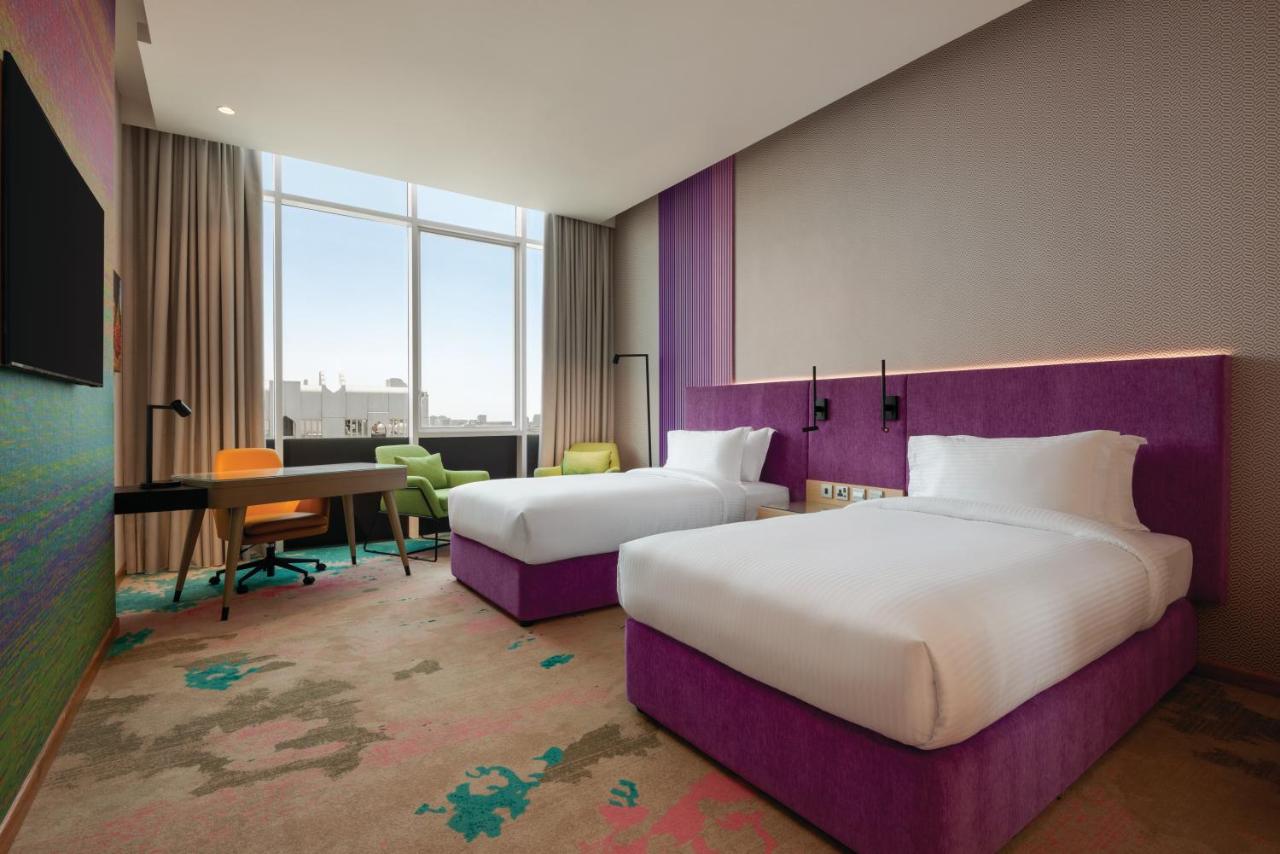 Standard, Twin Beds