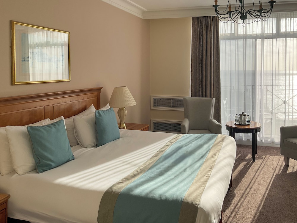 STANDARD, DOUBLE BED, SEA VIEW